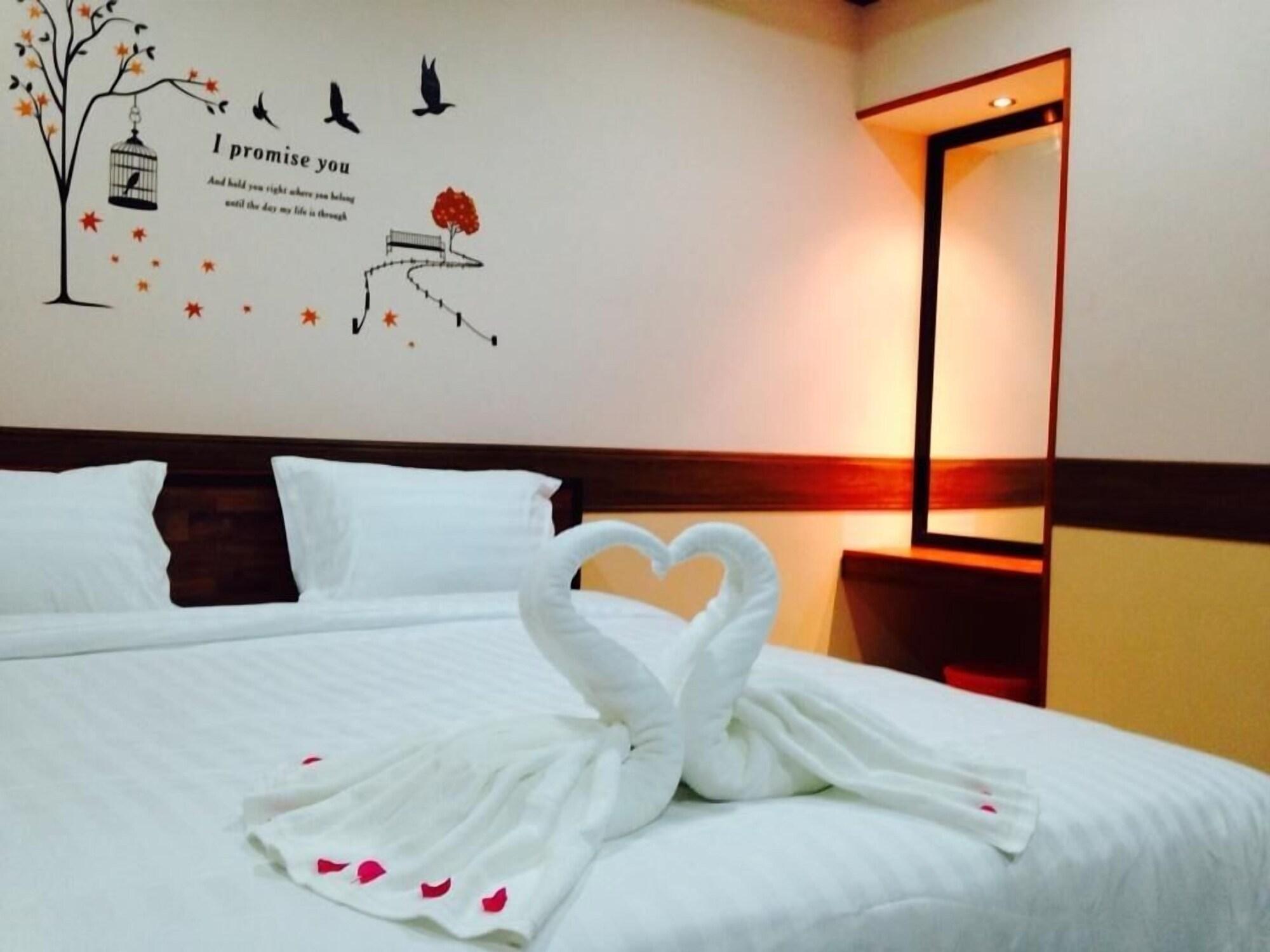 Airport Phuket Garden Resort Thalang Buitenkant foto