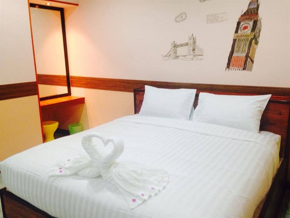 Airport Phuket Garden Resort Thalang Buitenkant foto