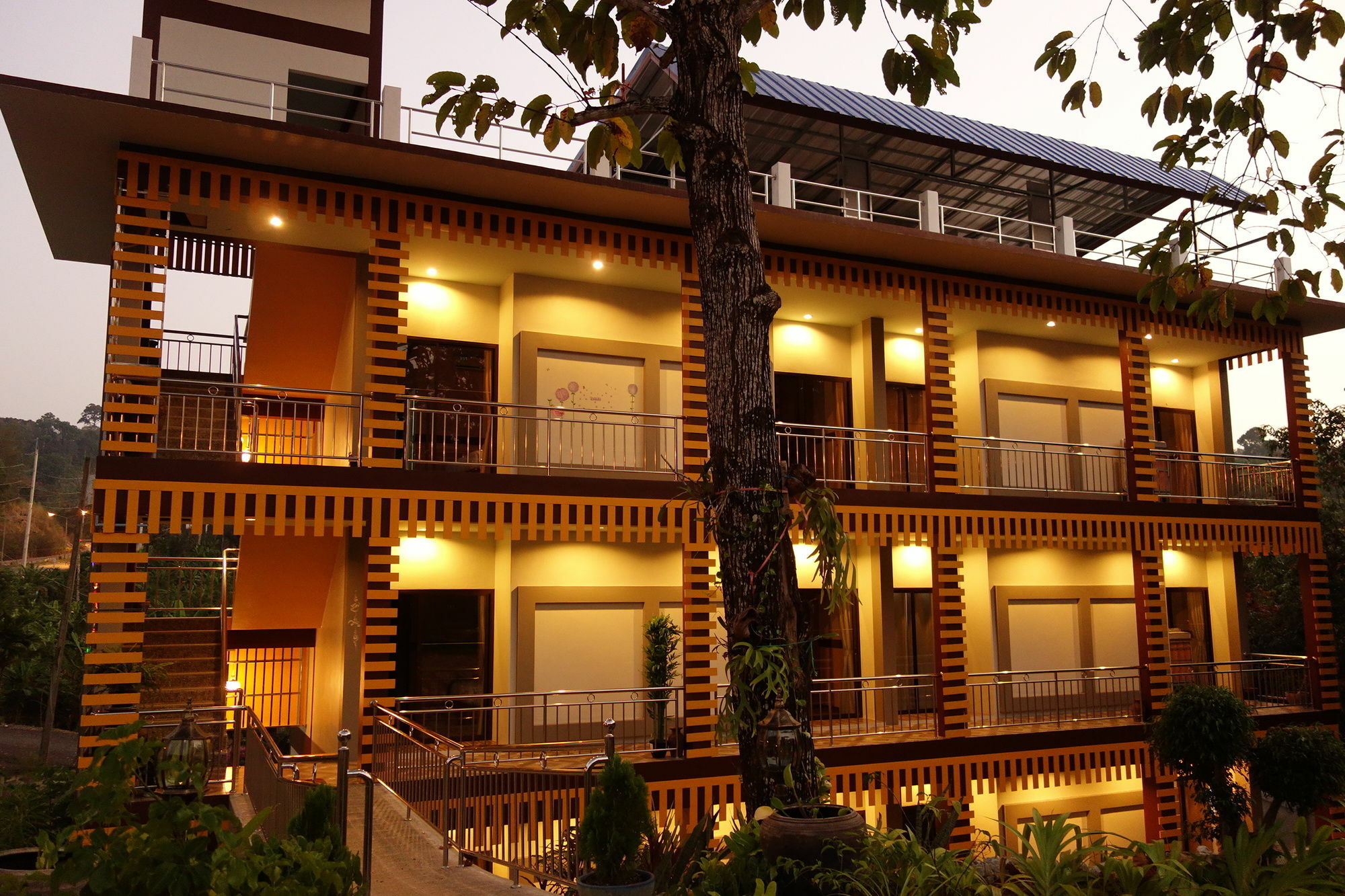 Airport Phuket Garden Resort Thalang Buitenkant foto